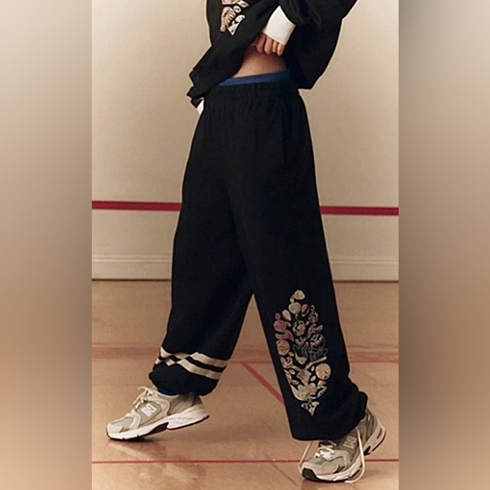 (NWOT) Free People All Star Logo Joggers Size Small
